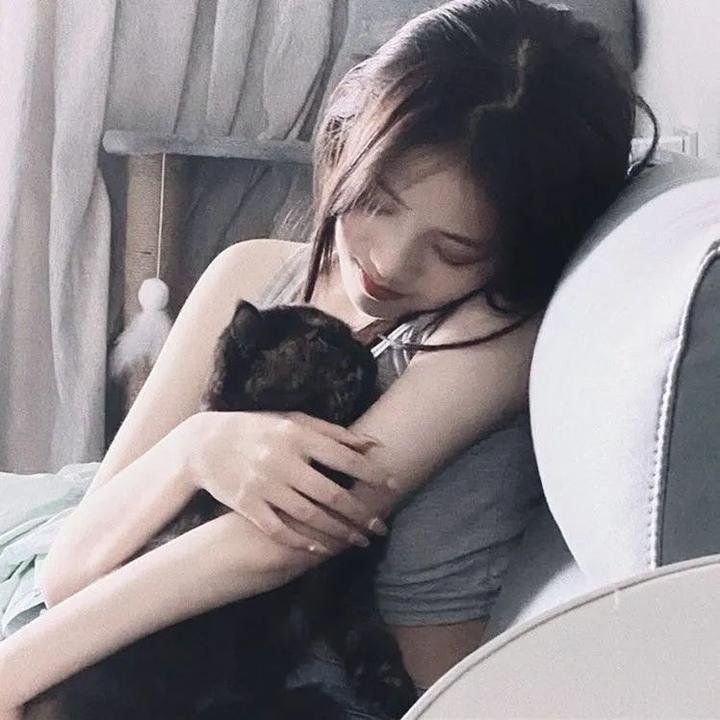 丽西玛与谢拉